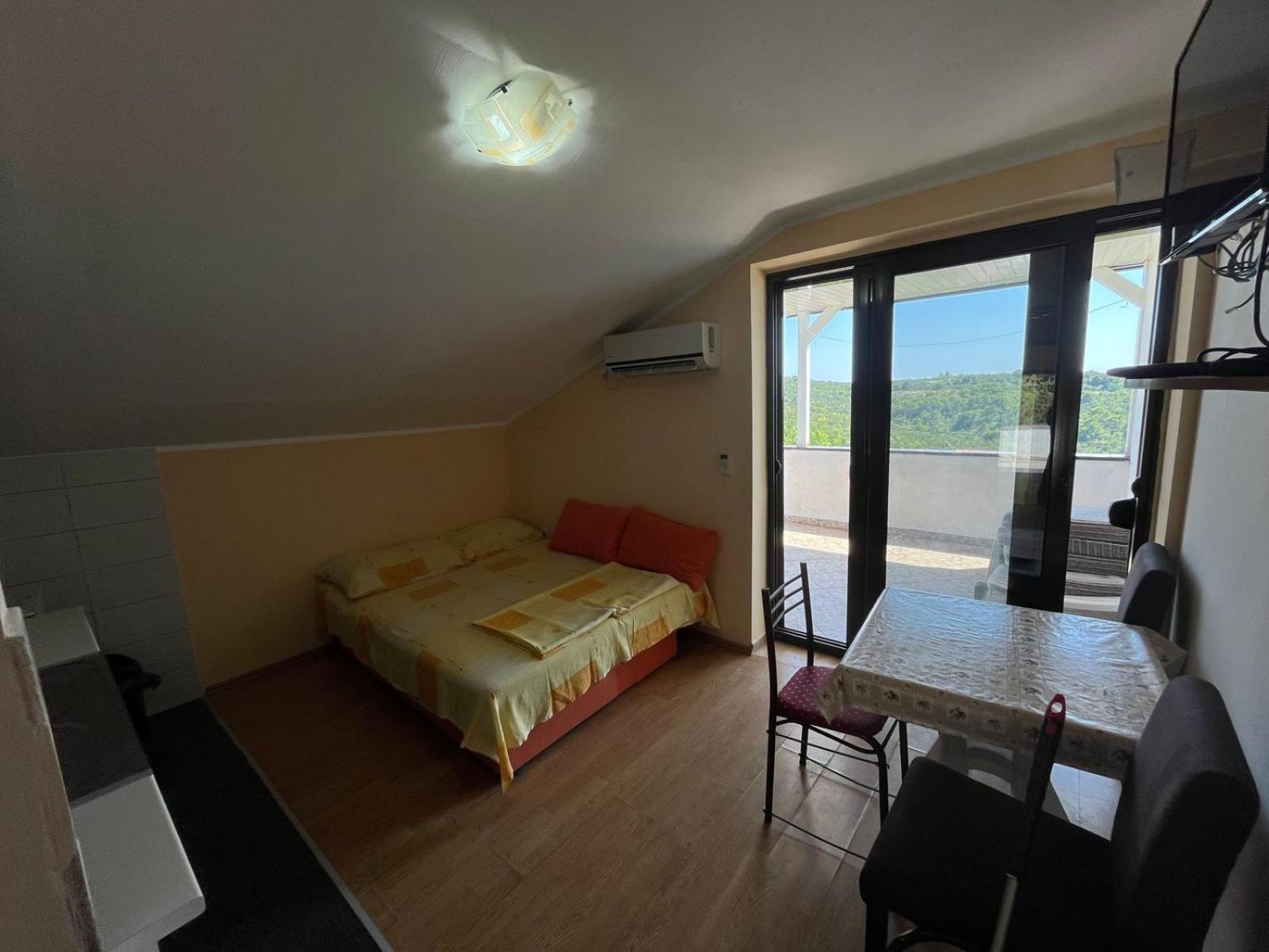 Apartments Mudric تْشيرسيك نوفي المظهر الخارجي الصورة