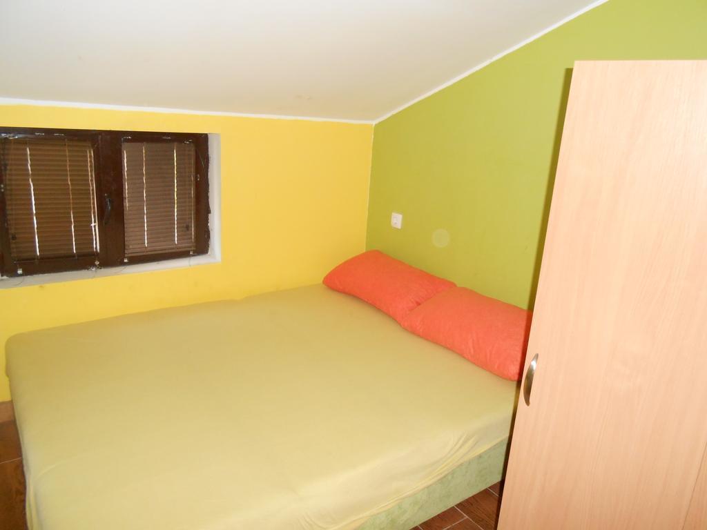 Apartments Mudric تْشيرسيك نوفي المظهر الخارجي الصورة