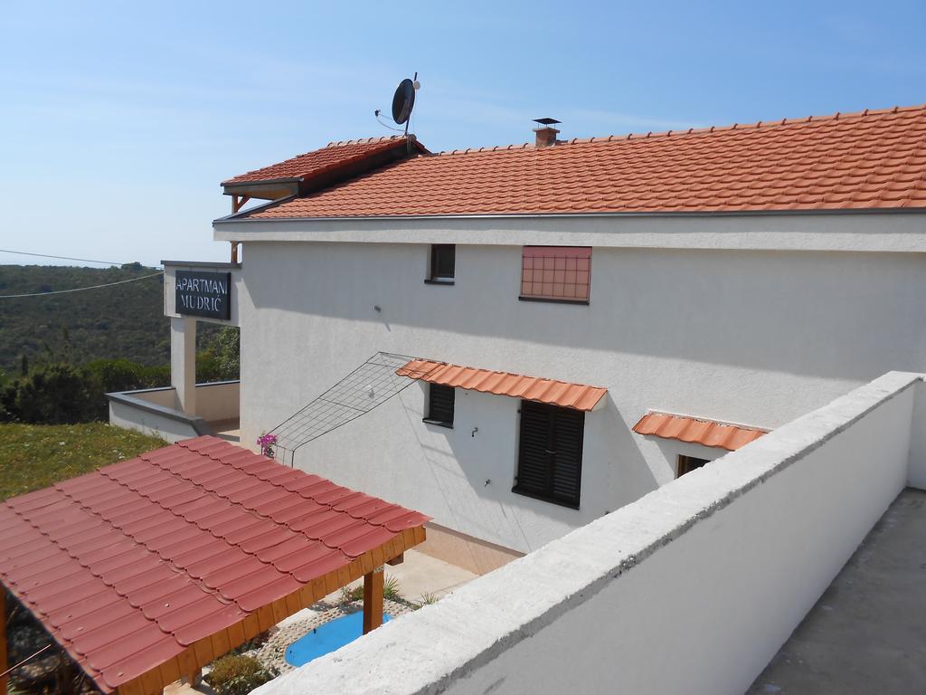 Apartments Mudric تْشيرسيك نوفي المظهر الخارجي الصورة