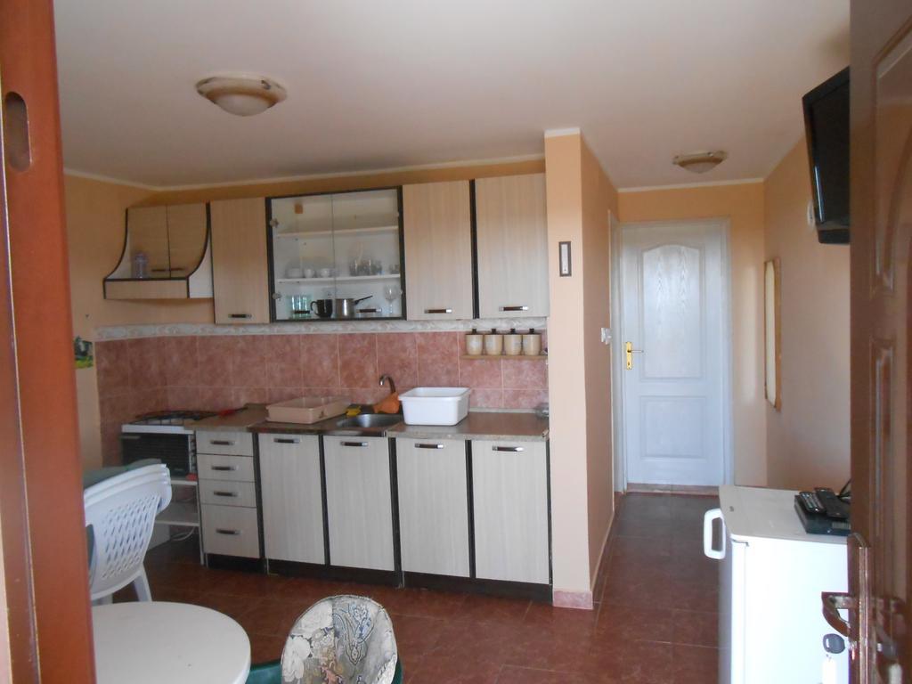Apartments Mudric تْشيرسيك نوفي المظهر الخارجي الصورة
